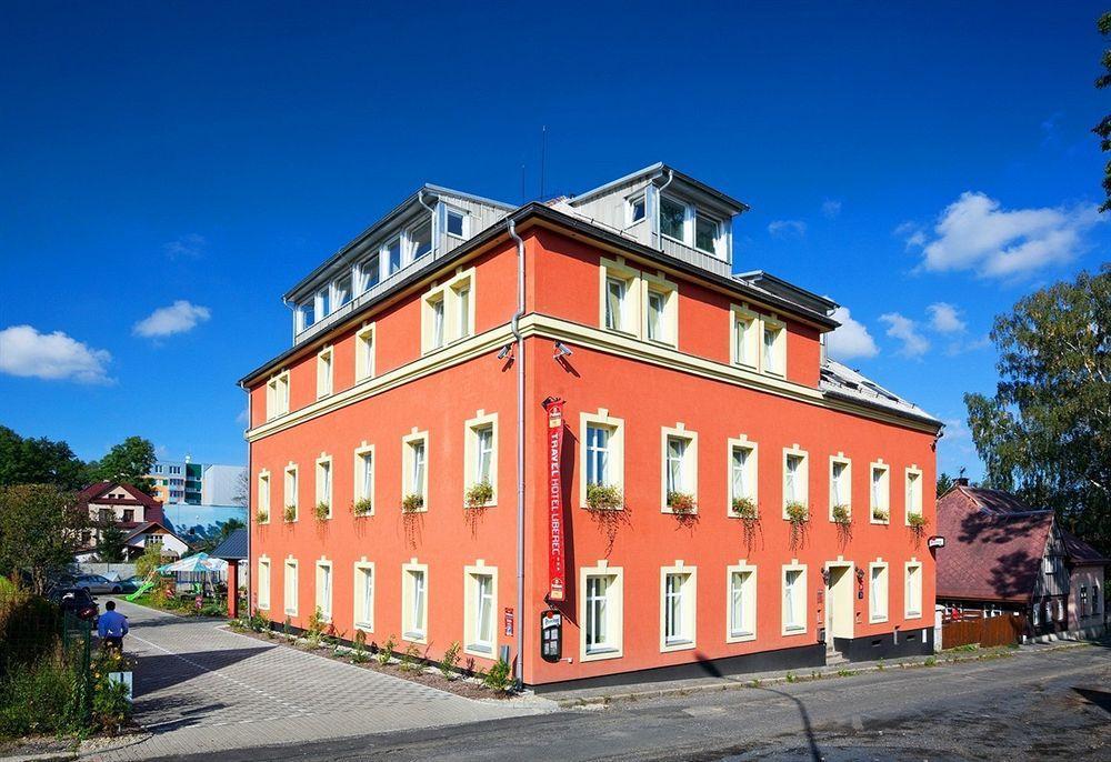 皮特洛恩健康旅游酒店 利贝雷茨 外观 照片